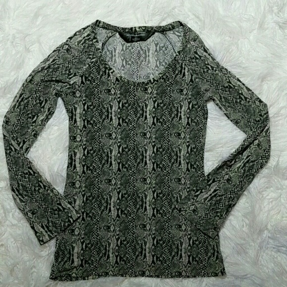 Norma Kamali Snake Print Long Sleeve Top - Picture 1 of 3